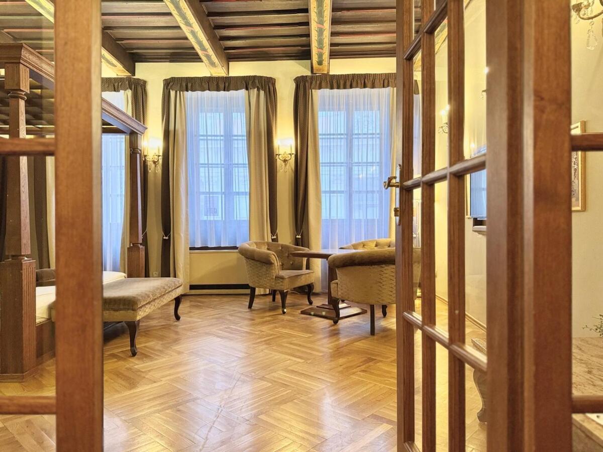 Traditional Prague Apartment Bagian luar foto